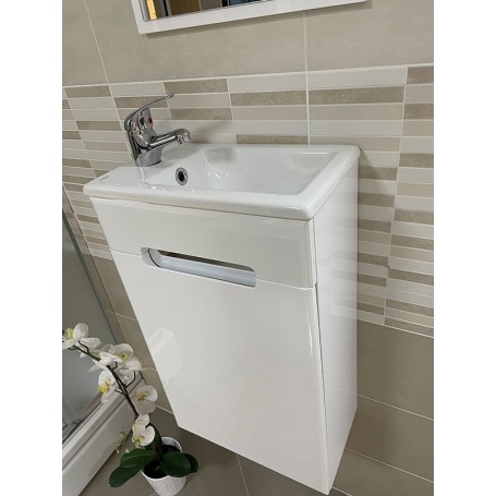 Fine 40 lower bathroom cabinet white gloss